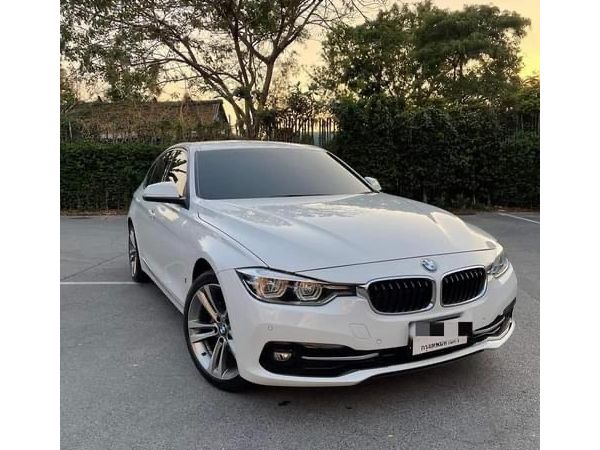 (ขายแล้วค่า) BMW 330e ปี 2018 BSI ถึง ปี 2028 รถบ้านเจ้าของขายเองค่ะ